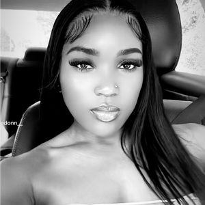 Meet your Posher, Destinee